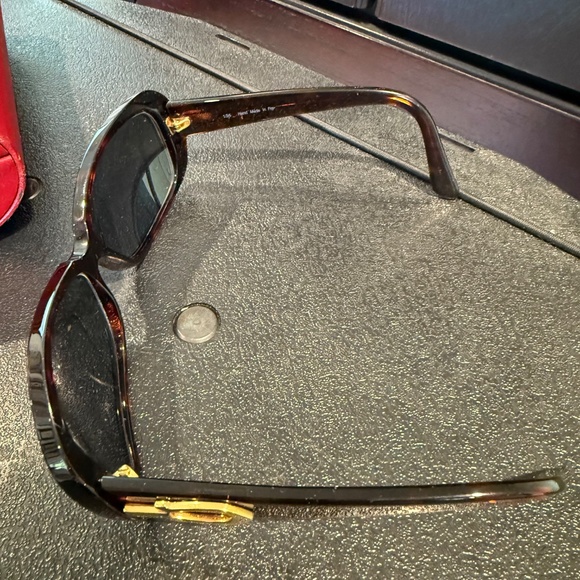 Cartier Prescription Sunglasses; -2.25 nearsighted; Hand Made in France - Picture 4 of 4
